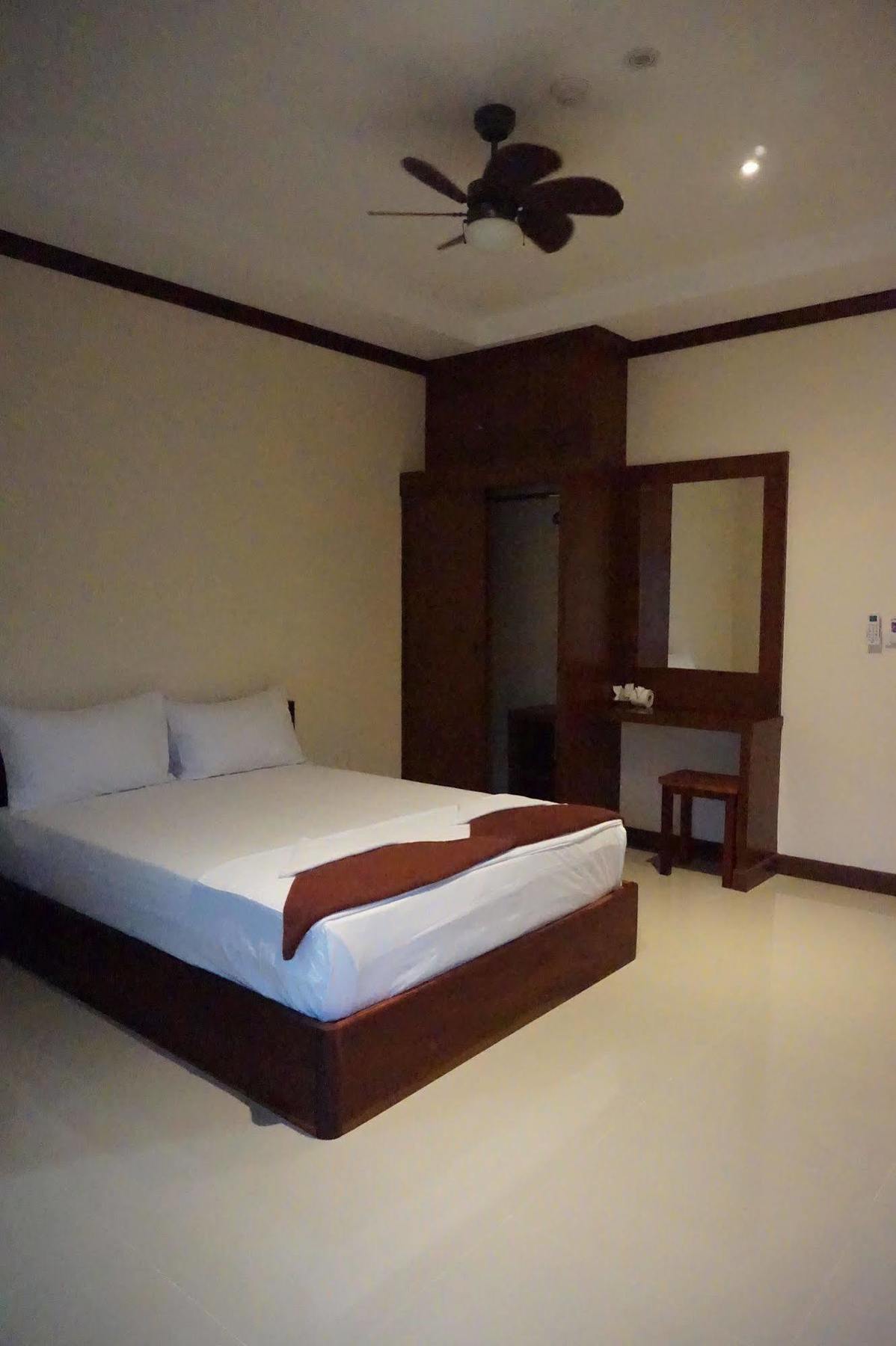 Snowhouse Aonang Krabi Hotel Ao Nang Exterior foto